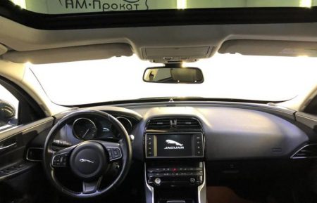 Аренда JAGUAR XE